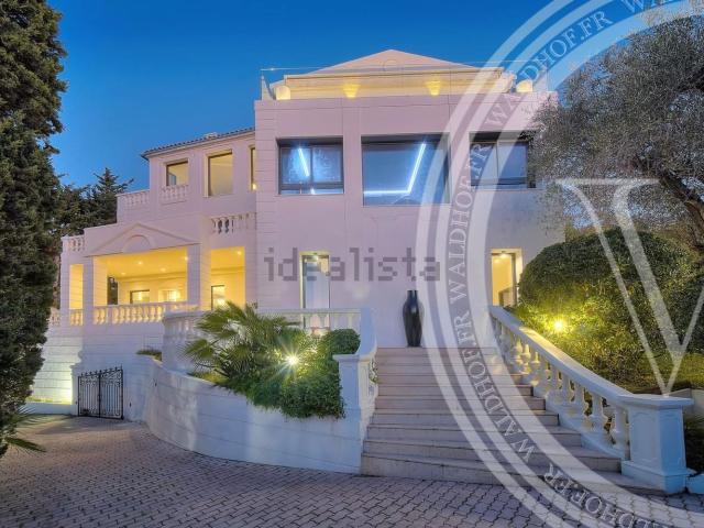 Maison, Cannes