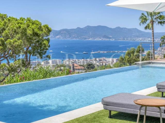 Maison, Cannes