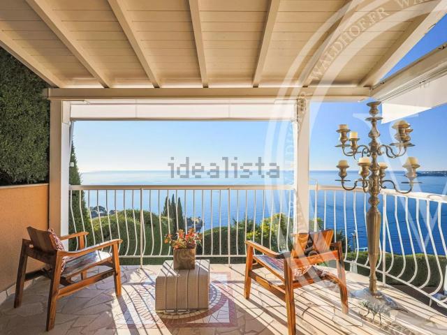 Maison, Cap d&apos Ail