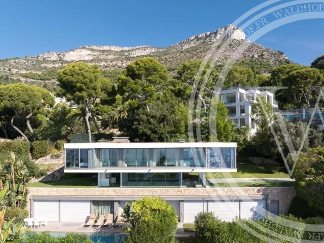 Maison, Cap d&apos Ail