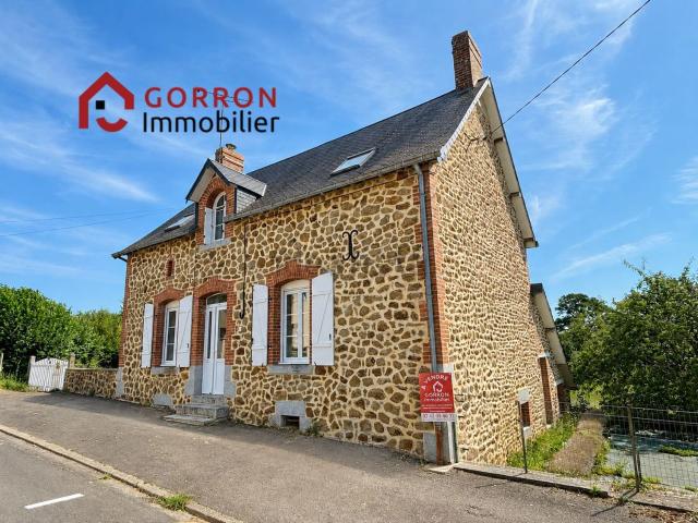 Maison, Carelles