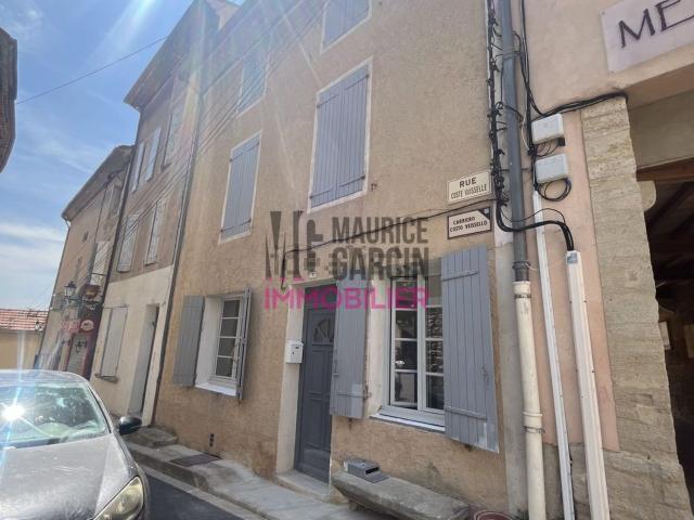 Maison, Caromb