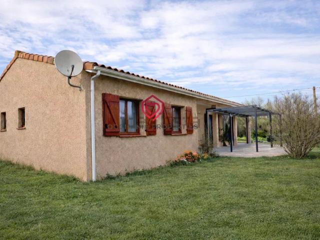 Maison, Carla Bayle