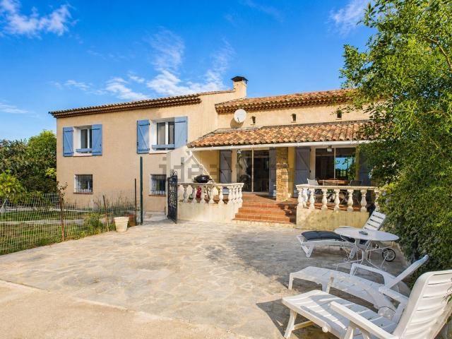 Maison, Carqueiranne