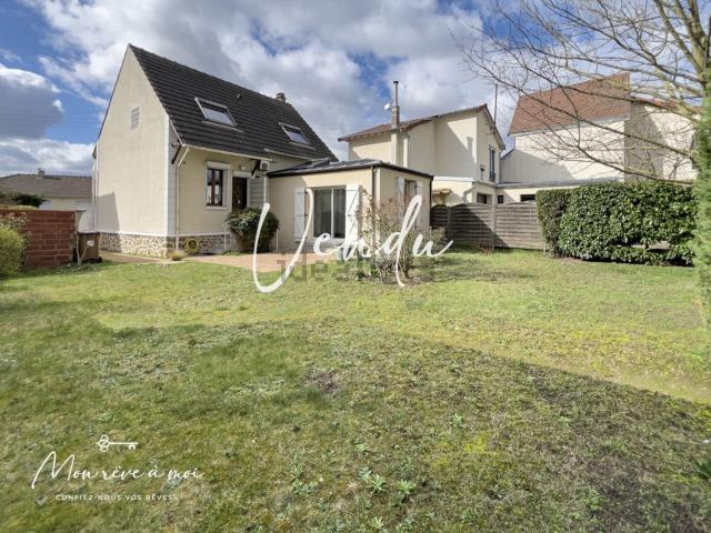 Maison, Carrières sur Seine