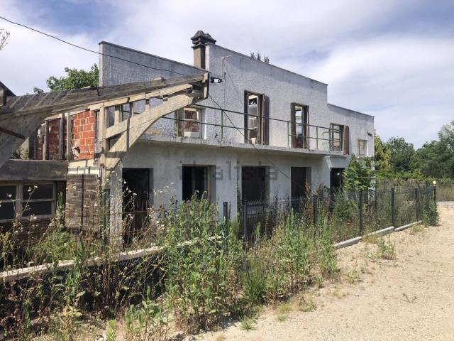 Maison, Carrières sur Seine