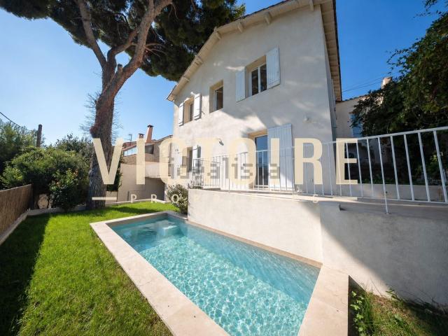 Maison, Cassis