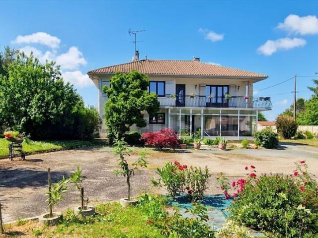 Maison, Castets et Castillon