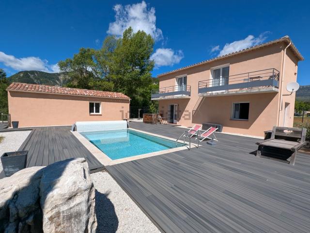 Maison, Castellane