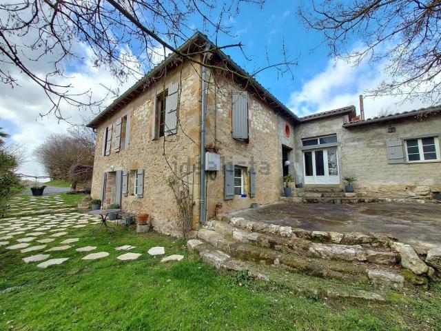 Maison, Castelnau Barbarens