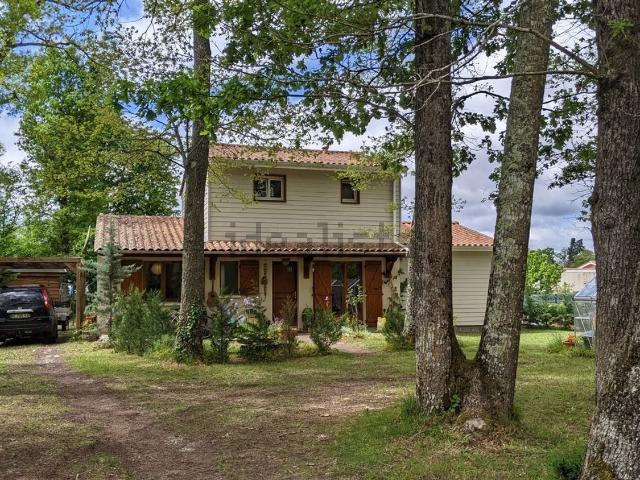 Maison, Castelnau de Médoc