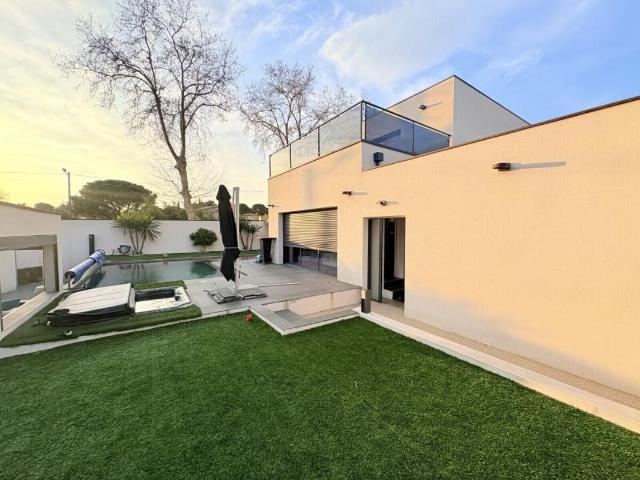 Maison Castelnau le Lez 220m² 220m² Castelnau le Lez