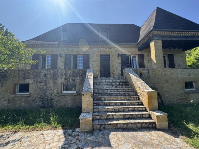 Maison, Castelnaud la Chapelle