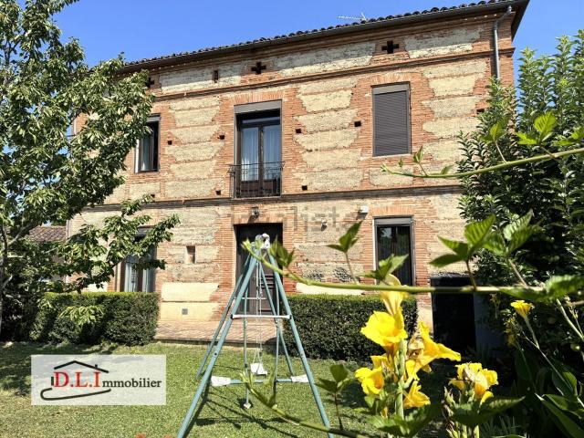 Maison, Castelsarrasin