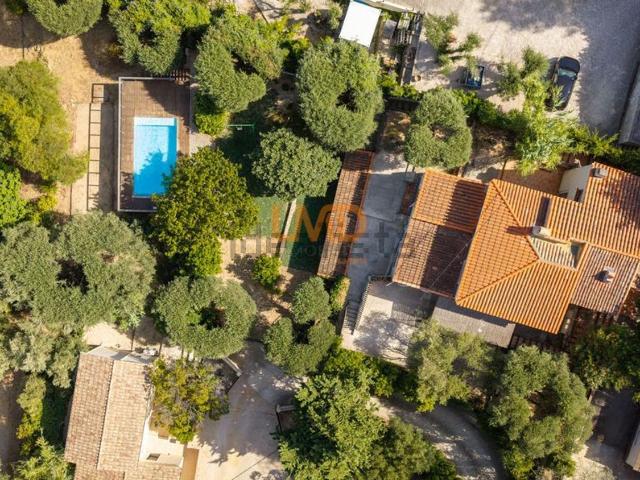 Maison, Ceyreste