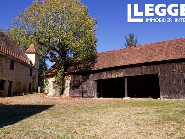 Maison, Cénac et Saint Julien