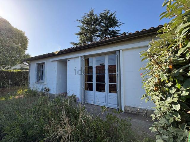 Maison, Cenon