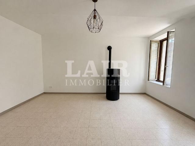 Maison centre Mamers 2 chambres avec cour, jardin et garage ? M15434