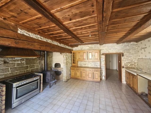 Maison centre de village