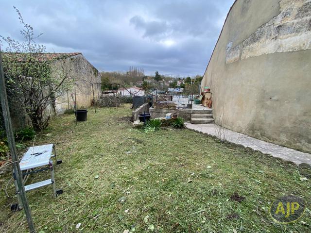 Maison centre Pons 173m²