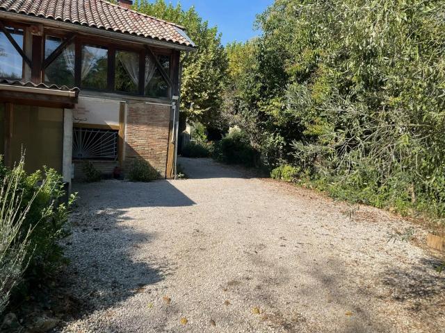 Maison centre ville avec jardin 94m² L'Isle en Dodon