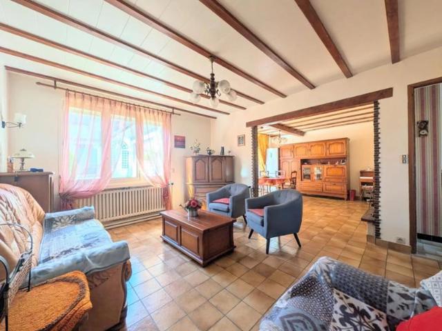 MAISON CENTRE VILLE 140 M²