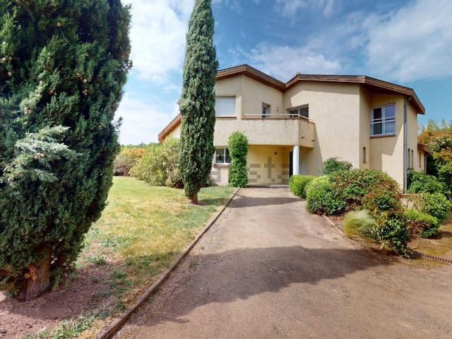 Maison, Cépet