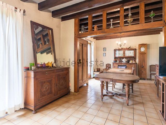 Maison, Cère