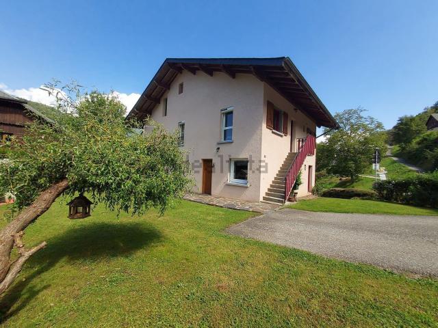 Maison, Césarches
