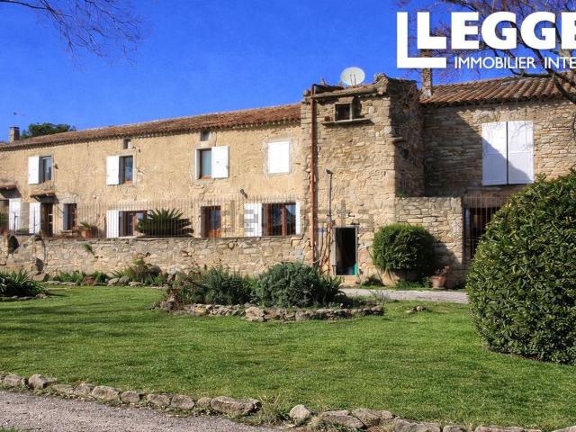 Maison, Cesseras