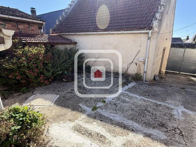 Maison, Chacrise