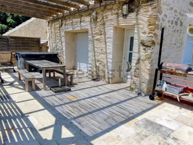Maison, Chabeuil