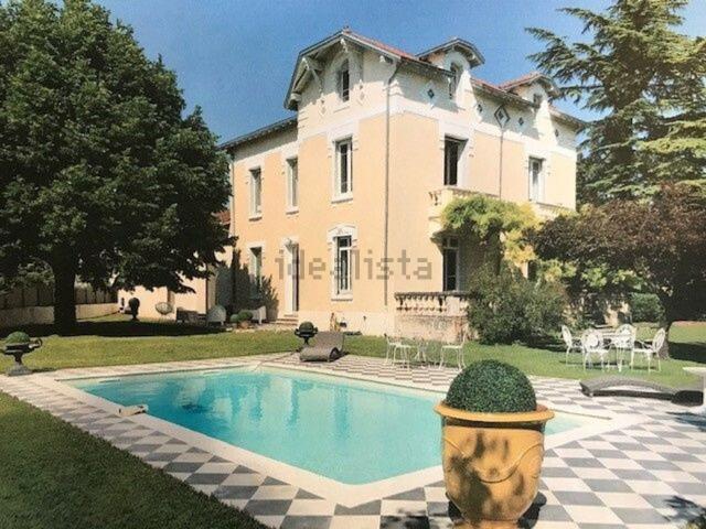 Maison, Chabeuil