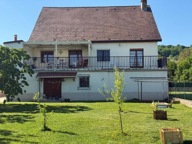 Maison Chailly Sur Armancon 6 pièce s 156 m2