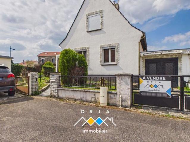 Maison chaleureuse à renover – Pagny sur Moselle
