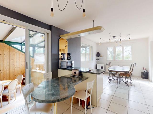Maison Chaleze 8 pièce s 160 m2