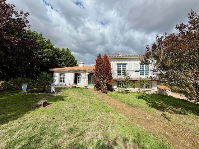 Maison, Challans