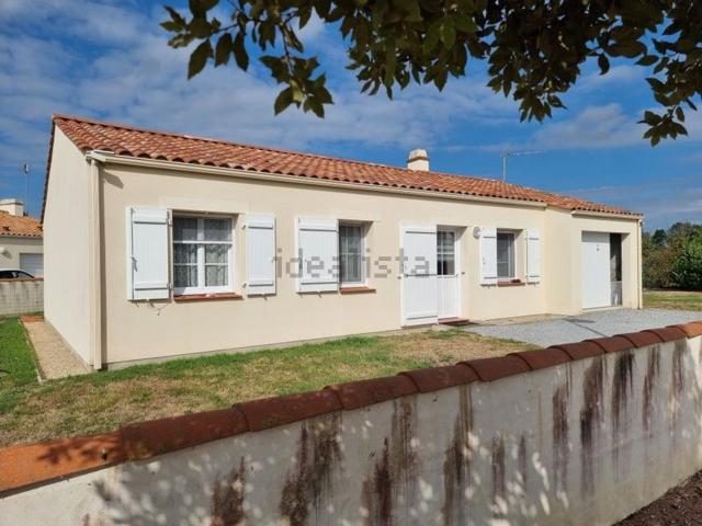Maison, Challans