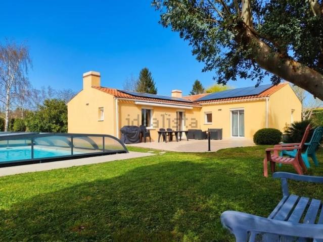 Maison, Challans