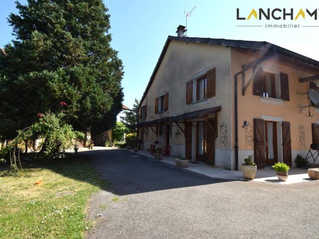 Maison, Challonges