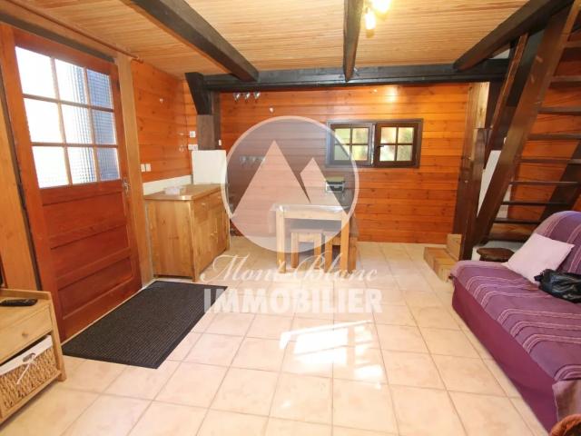 maison / chamonix mont blanc / 1 200 €