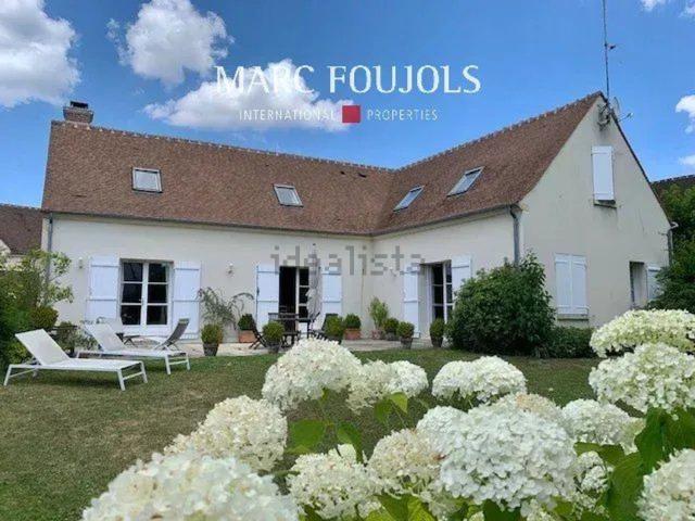 Maison, Chamant