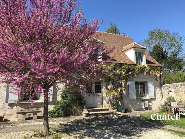 Maison, Chamant