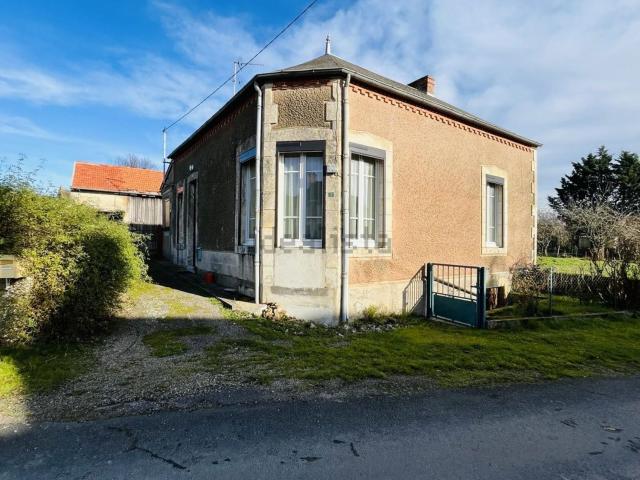 Maison, Chambérat