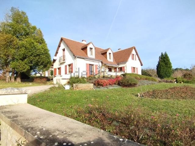 Maison, Chambon