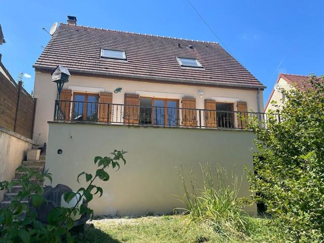 Maison, Dhuisy