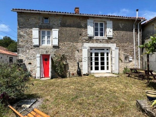 Maison, Champagne Mouton