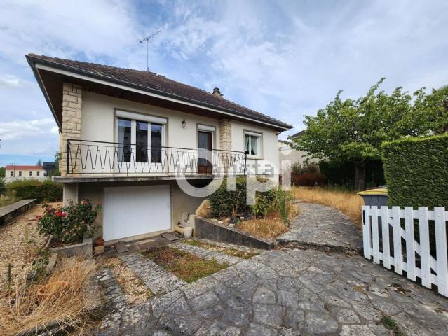 Maison, Champagne sur Seine