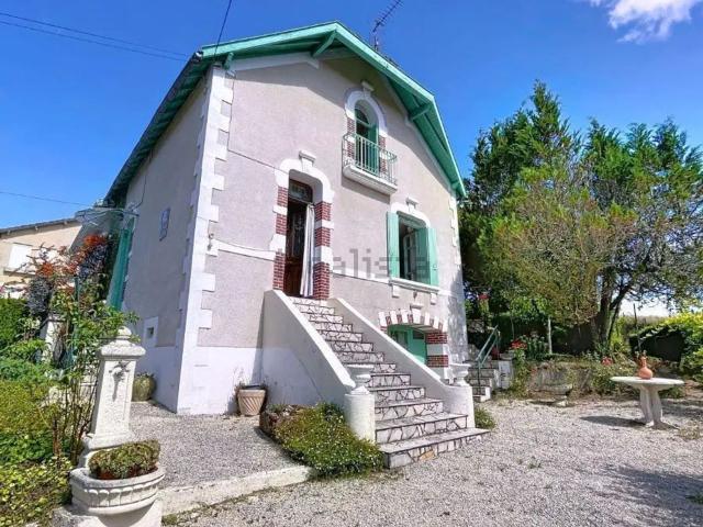 Maison, Champcevinel