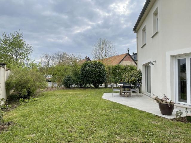 Maison, Champigny
